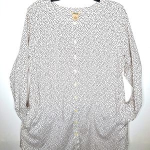 Duluth Trading Co. bohemian core button-down tunic with pockets size large.